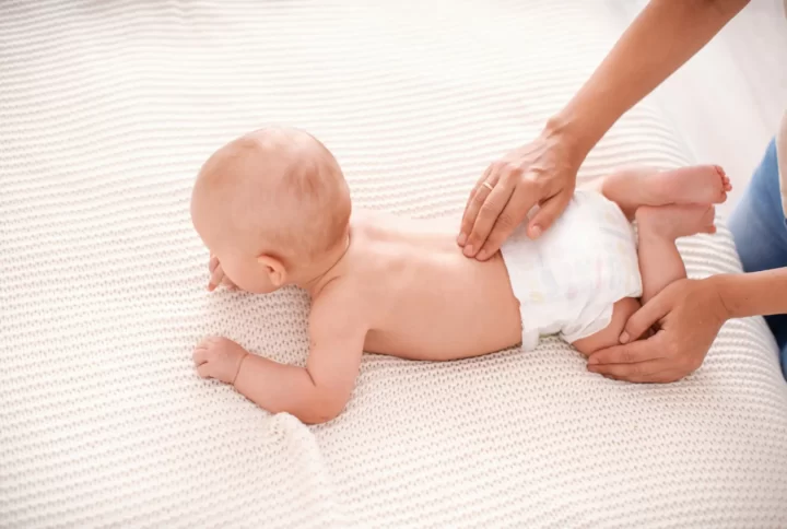 How To Diaper Your Newborn Step By Step