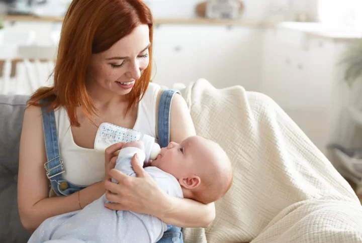 Newborn Feeding: 5 Tips for New Parents